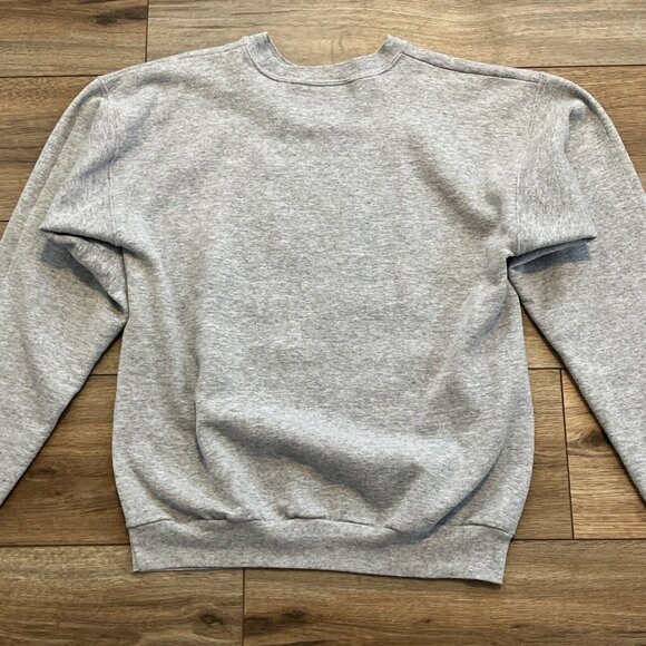 Disney World Parks Epcot Center Sweatshirt SZ Small Gray Rainbow Spaceship Earth - Picture 8 of 8